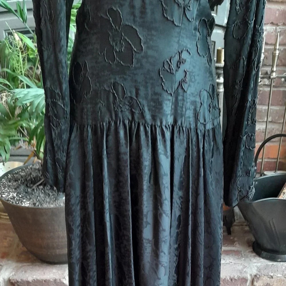 Vintage Jessica Young Beaded Silk Black Dress - Picture 6 of 7